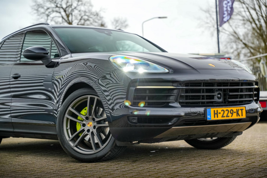 Porsche Cayenne 3.0 E-Hybrid Panodak Stoelventilatie Memory Bose Trekhaak