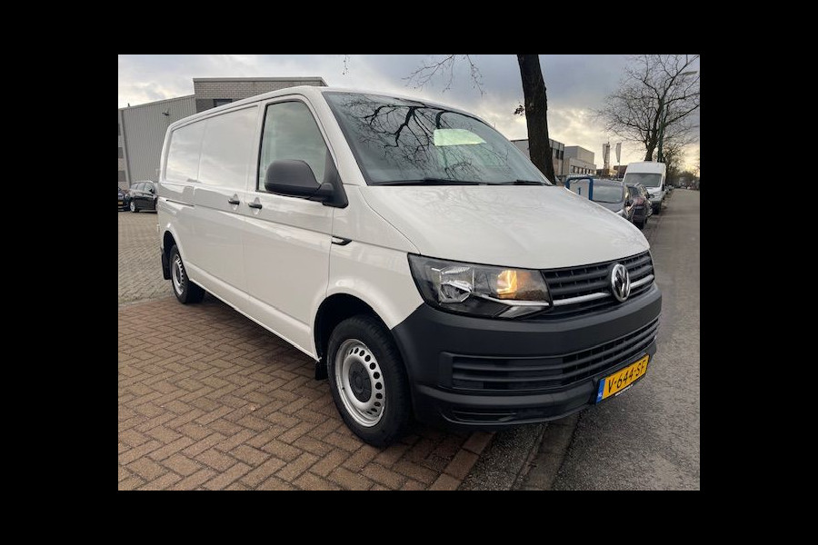 Volkswagen Transporter 2.0 TDI 150pk L2 H1 Euro 6 Comfortline Airco,Cruisecontrol Zeer Nette Bus