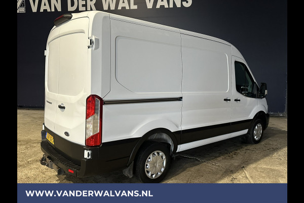 Ford Transit 2.0 TDCI L2H2 Euro6 Airco | Cruisecontrol | 2450kg Trekhaak | Verwarmde voorruit | Parkeersensoren Bijrijdersbank