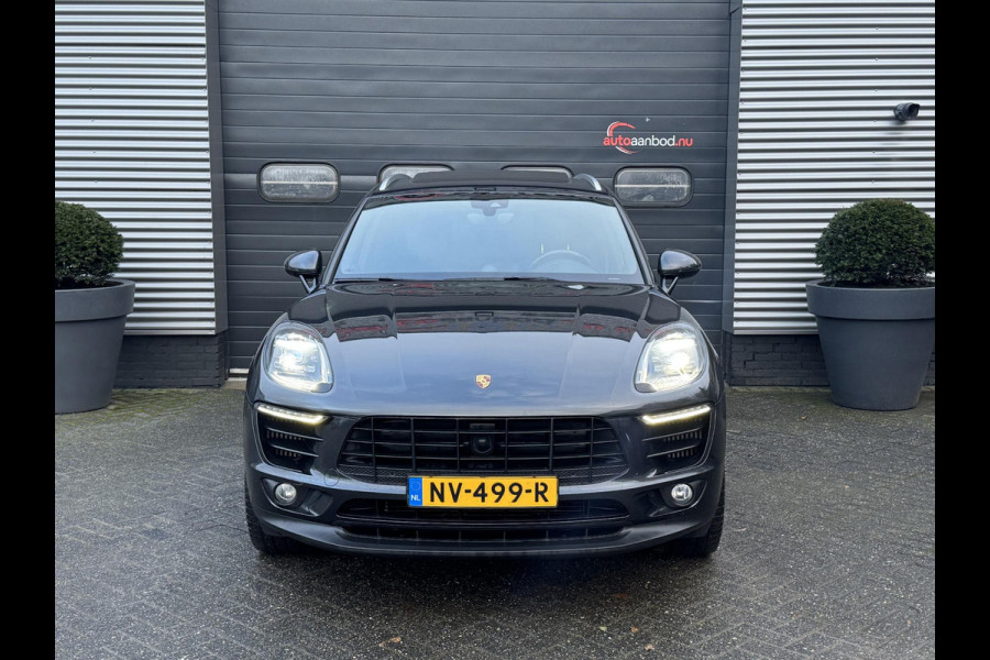 Porsche Macan 3.0 S 340 PK | Sport Chrono | Panoramadak | 21 Inch Lichtmetalen Velgen | Camera | Sport Uitlaat | Stoel/Stuurverwarming |