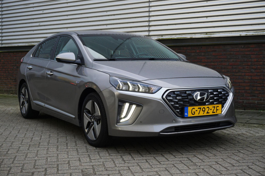 Hyundai IONIQ 1.6 GDi Hybrid Premium/Facelift/Leer/17Inch/ Geen import/Navi/1e Eigenaar/Nederlandse auto.