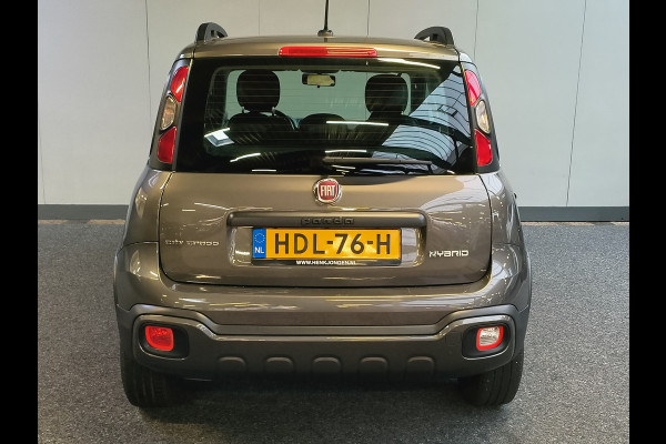 Fiat Panda 1.0 Hybrid City Cross uit 2020 Rijklaar +12 maanden Bovag-garantie Henk Jongen Auto's in Helmond,  al 50 jaar service zoals 't hoort!