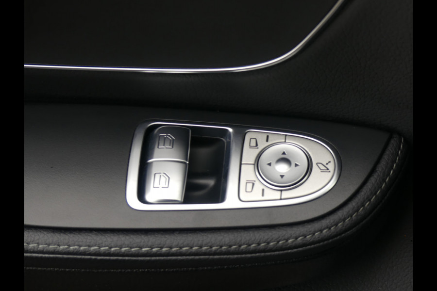 Mercedes-Benz V-Klasse 300d Extra Lang Dubbel Cabine AMG Pakket Luchtvering/Trekhaak
