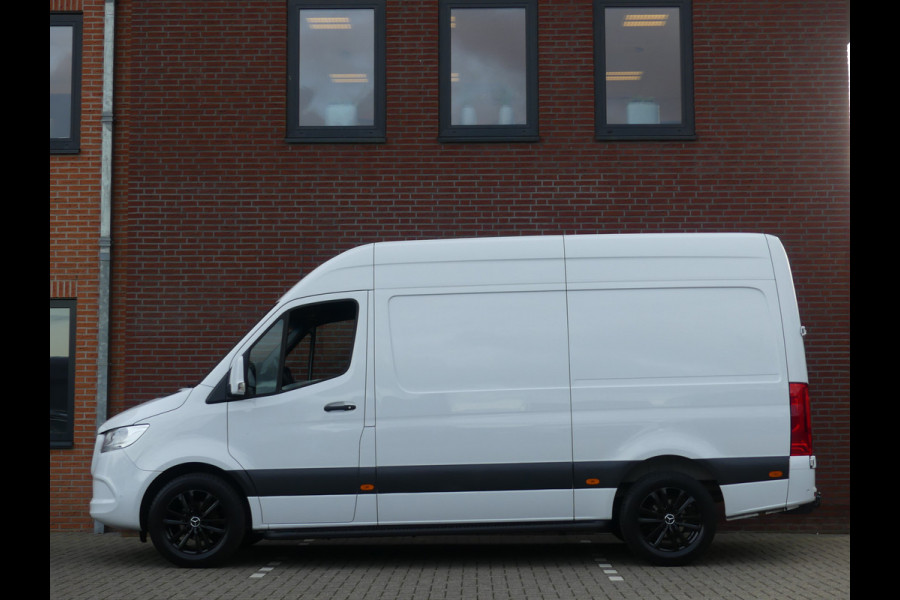 Mercedes-Benz Sprinter 317 CDI L2H2 3500KG Trekgewicht Camera/Airco/PDC