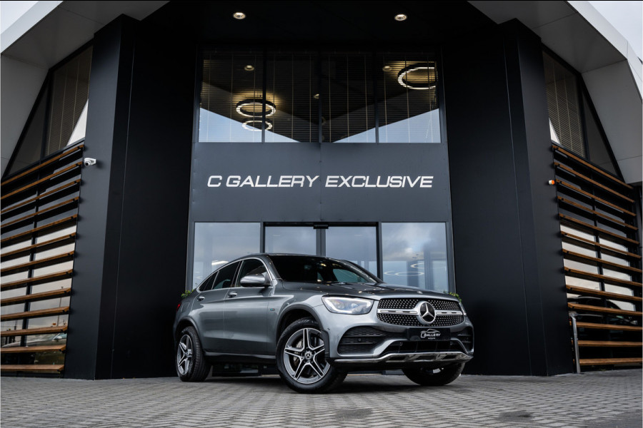 Mercedes-Benz GLC Coupé GLC 300e 4MATIC Premium AMG - Panorama | Burmester | Elek. Trekhaak | Stoelkoeling & Massage | ACC