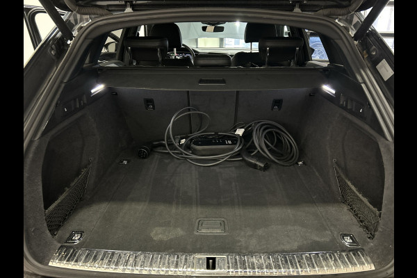 Audi e-tron e-tron 55 quattro advanced 95 kWh | S-line! | Bang & Olufsen | Audi connectivity | Soh (batterijcheck) 91,33 %