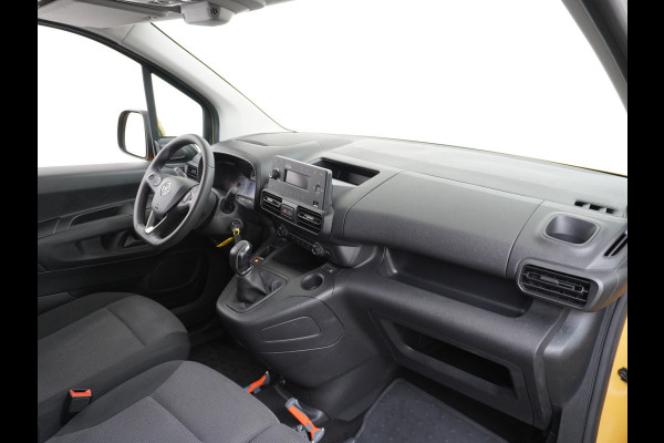 Opel Combo 1.5D L1H1 Edition 13x Op voorraad! 3-Pers. Multimedia-v.b. Geregelde-Airco Cruise Control Bluetooth Elektr.ramen Elektr.spiegels Schuifdeur Betonplex vloer Lat om Lat betimmering Super Nette Combo! 1230kg trekvermogen Super nette Combo!