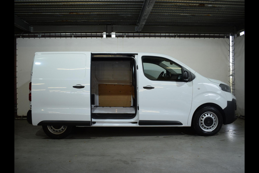 Peugeot Expert L2 120PK | CAMERA + SENSOREN | CARPLAY | NAVIGATIE | DIRECT LEVERBAAR !