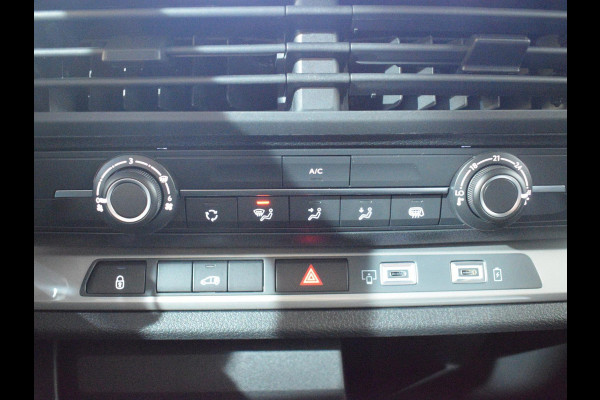 Peugeot Expert L2 120PK | CAMERA + SENSOREN | CARPLAY | NAVIGATIE | DIRECT LEVERBAAR !