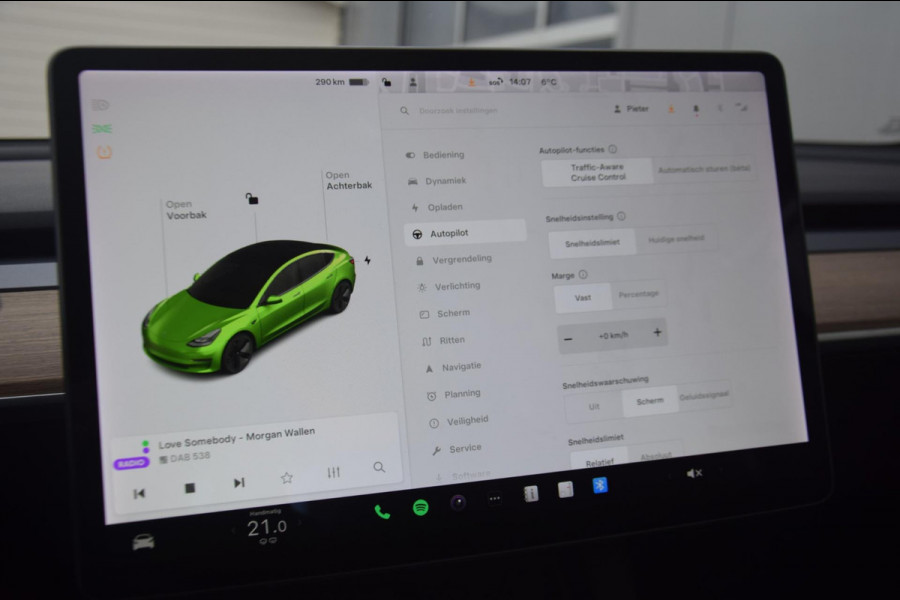 Tesla Model 3 Standard RWD Plus 60 kWh + AUTOPILOT