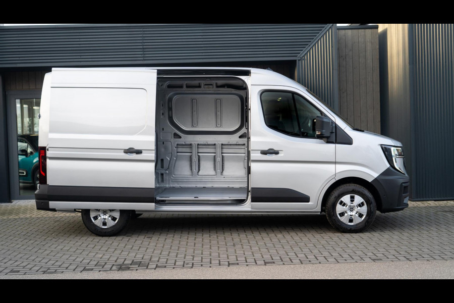 Renault Master T35 2.0 dCi 150 L2H2 Extra | Nieuw Model | Camera | Parkeersensoren | Apple Carplay