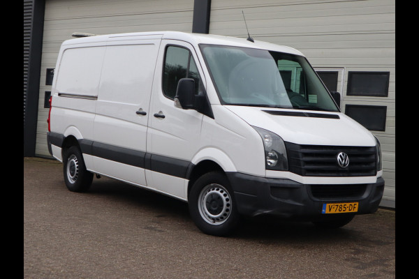 Volkswagen Crafter 35 2.0 TDI 141pk Euro 6 L2H1 Lang - 3,5t kg Trekhaak - Cruise