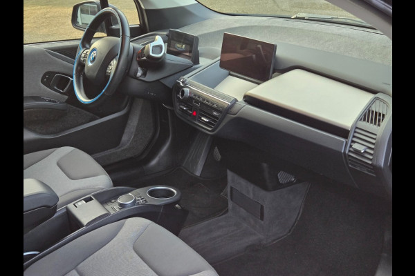 BMW i3 S 120AH 42KWH I NAVI PROFF I WARMTEPOMP I CLIMATE CONTROL