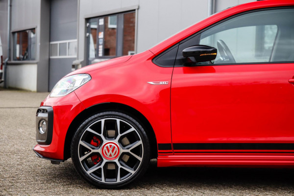 Volkswagen up! 1.0 TSI GTI 116pk|1e|Origineel NL|DLR|NAP|NAVI|Camera|Clima|Stoelverwarming|Beats Audio|DAB+|Bluetooth|Black|17inch