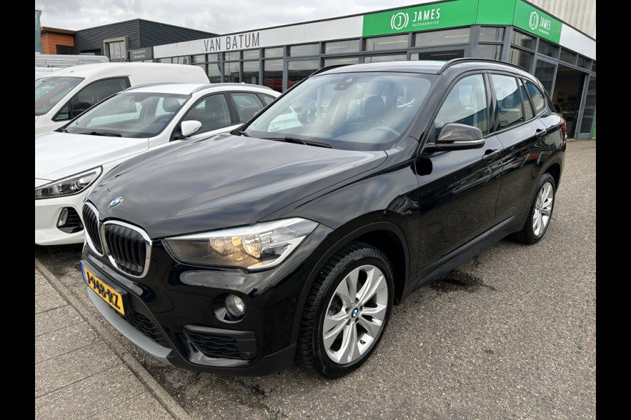 BMW X1 sDrive 18i Business Edition Plus