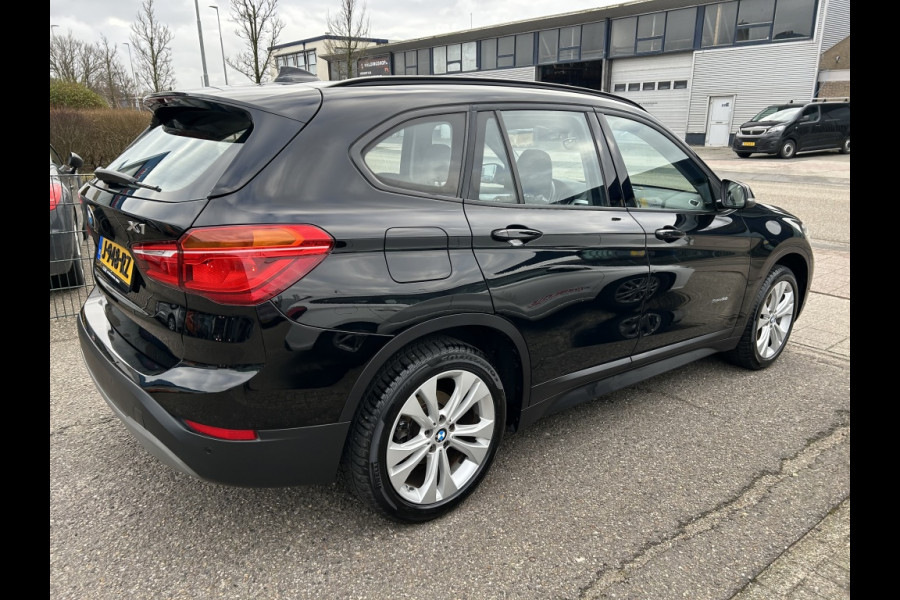 BMW X1 sDrive 18i Business Edition Plus