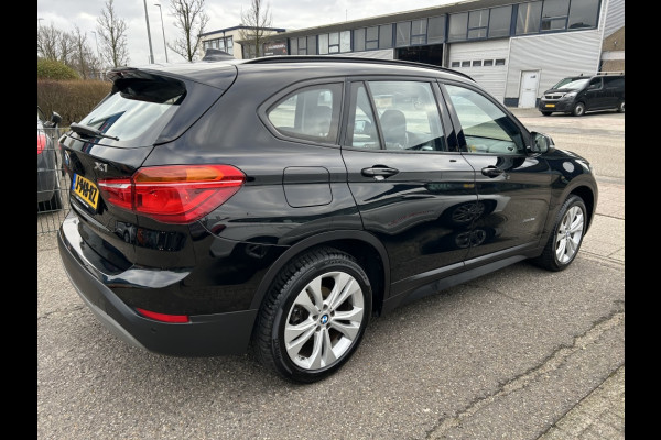 BMW X1 sDrive 18i Business Edition Plus