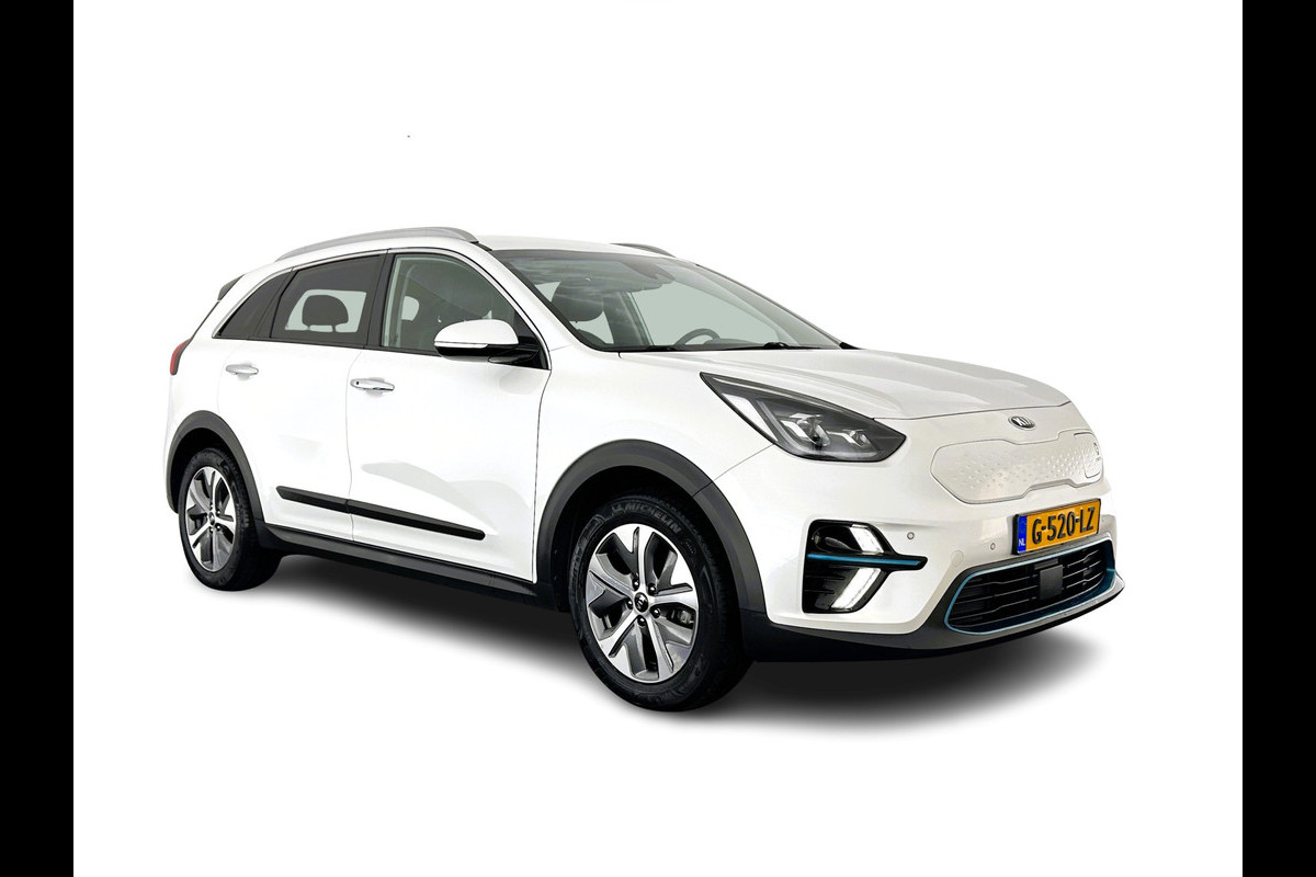 Kia e-Niro ExecutiveLine 64 kWh (INCL.BTW) Aut. *FULL-LEATHER | JBL-AUDIO | FULL-LED | NAVI-FULLMAP | DAB | ADAPT.CRUISE | CAMERA | MEMORY-PACK | LANE-ASSIST | KEYLESS | DIGI-COCKPIT | SHIFT-PADDLES | COMFORT-SEATS | 17"ALU