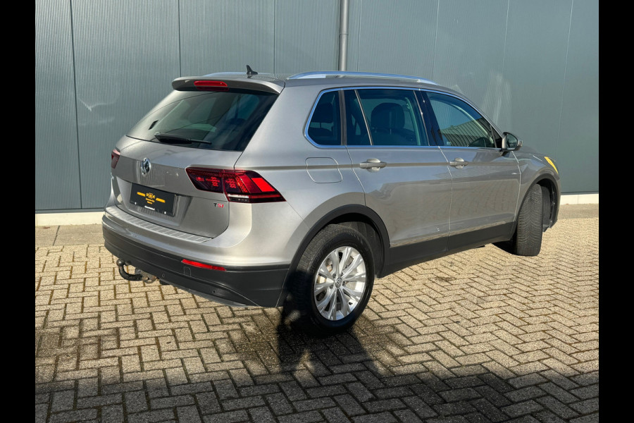 Volkswagen Tiguan 1.4 TSI ACT Connected Series * Cruise * Trekhaak * AppleCarPlay * Visueel cockpit *