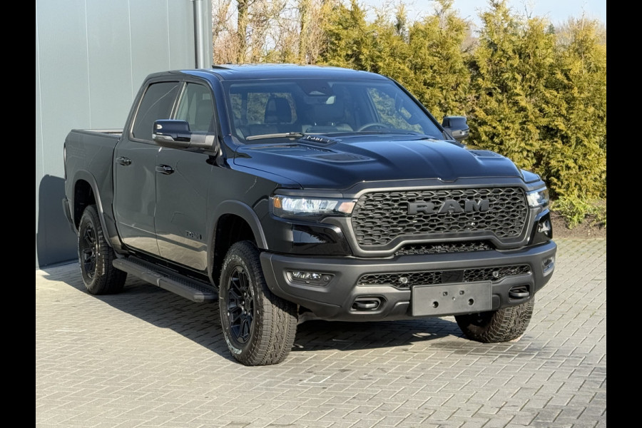Dodge Ram 1500 3.0 420 PK REBEL PREMIUM / HURRICANE / 2025 MODEL / NIGHT EDITION / LUCHTVERING / PANO / 360 CAMERA / TREKHAAK / 3500 KG AH