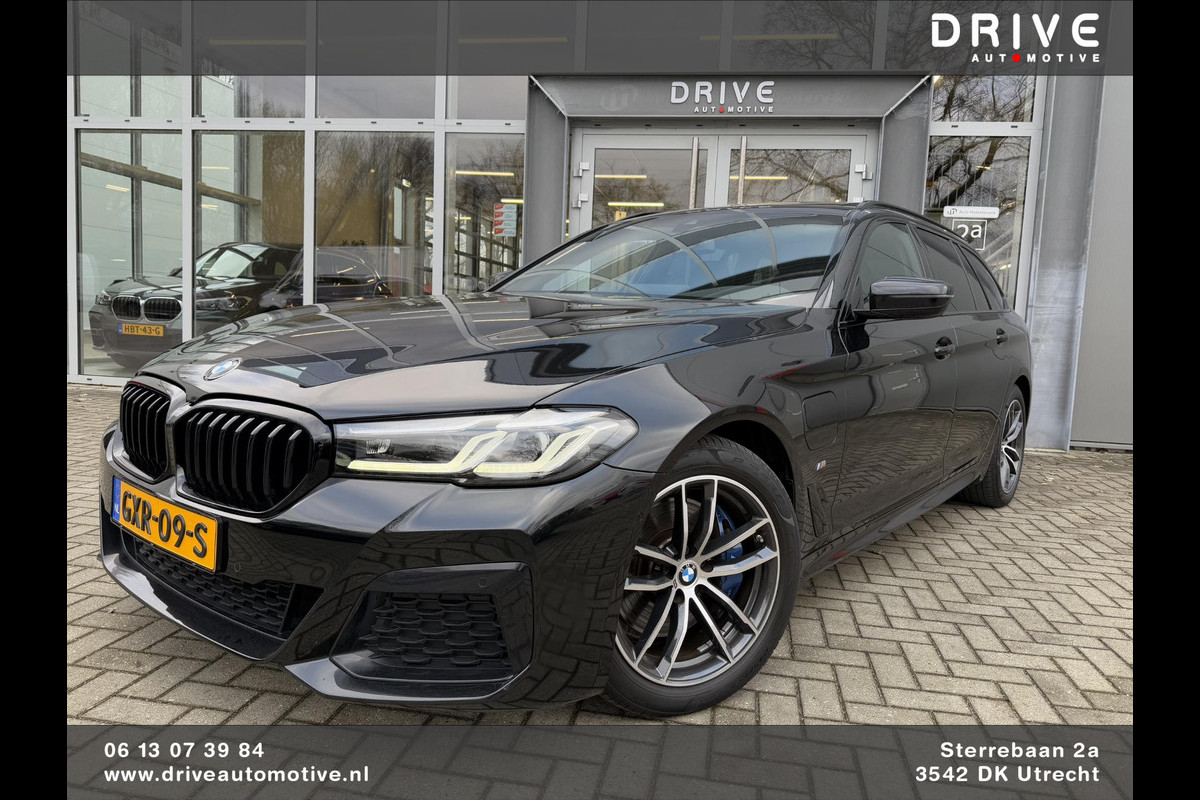 BMW 5 Serie Touring 530e High Executive M-Sport |Pano|Leer|Carplay|El.Trekhaak|