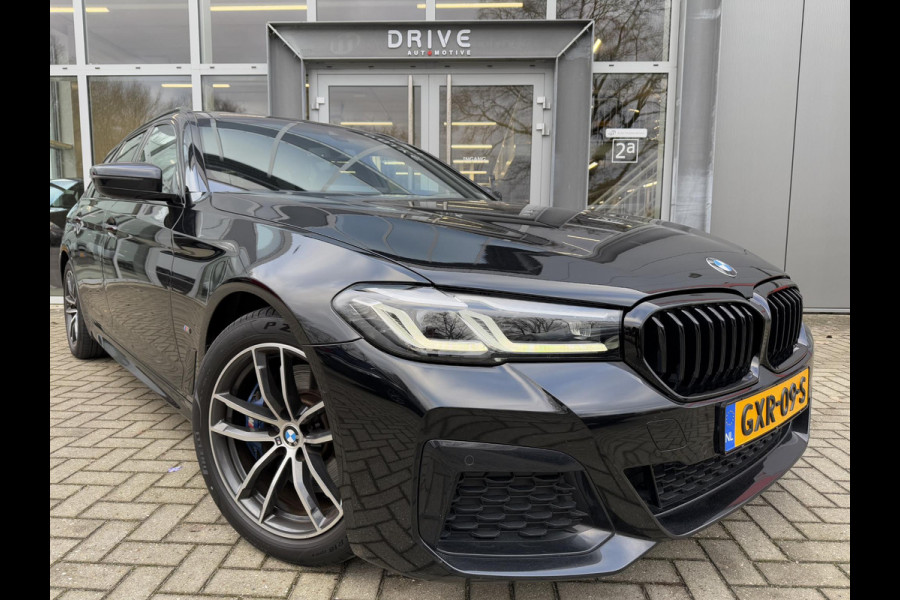 BMW 5 Serie Touring 530e High Executive M-Sport |Pano|Leer|Carplay|El.Trekhaak|