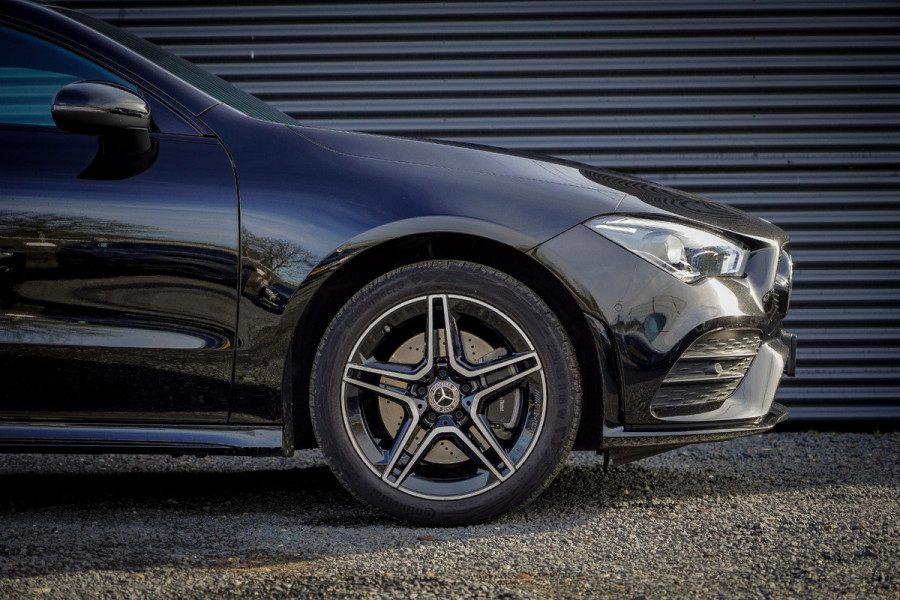 Mercedes-Benz CLA-Klasse 250 e AMG Line Night / Pano / Sfeerverlichting