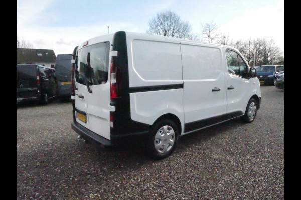 Renault Trafic 2.0 dCi 120PK, L1H1, Airco