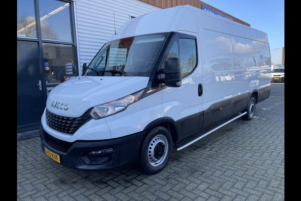 Iveco Daily 35S14V 2.3 410 L4H2 automaat / vaste prijs rijklaar € 23.950 ex btw / lease vanaf € 428 / cruise en climate control / trekhaak 3500 kg / euro 6 diesel / bpm vrij / laadruimte 475 cm lang