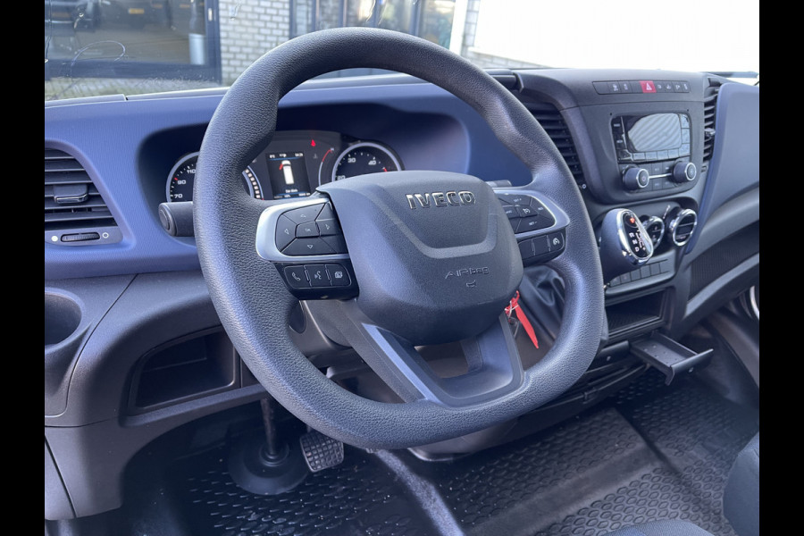 Iveco Daily 35S14V 2.3 410 L4H2 automaat / vaste prijs rijklaar € 23.950 ex btw / lease vanaf € 428 / cruise en climate control / trekhaak 3500 kg / euro 6 diesel / bpm vrij / laadruimte 475 cm lang