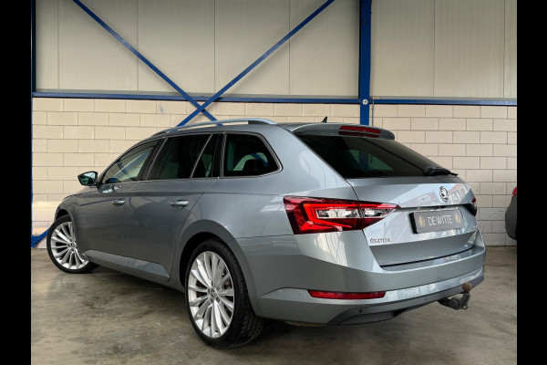 Škoda Superb Combi 1.8 TSI Style AUT|LEDER|ELEK TREKHAAK NETTE AUTO!