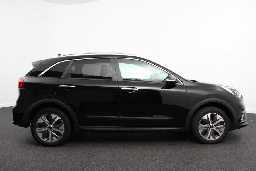 Kia e-Niro Edition 64 kWh | Navigatie | Apple Carplay/Android Auto | Climate Control | Camera | Lichtmetalen Velgen | Cruise control