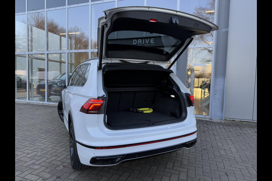 Volkswagen Tiguan 1.4 TSI eHybrid R-Line Business+ |Leer|Pano|360Cam|IQLight|El.stoelen Mem|Stoel-Stuur Verw|Black Style