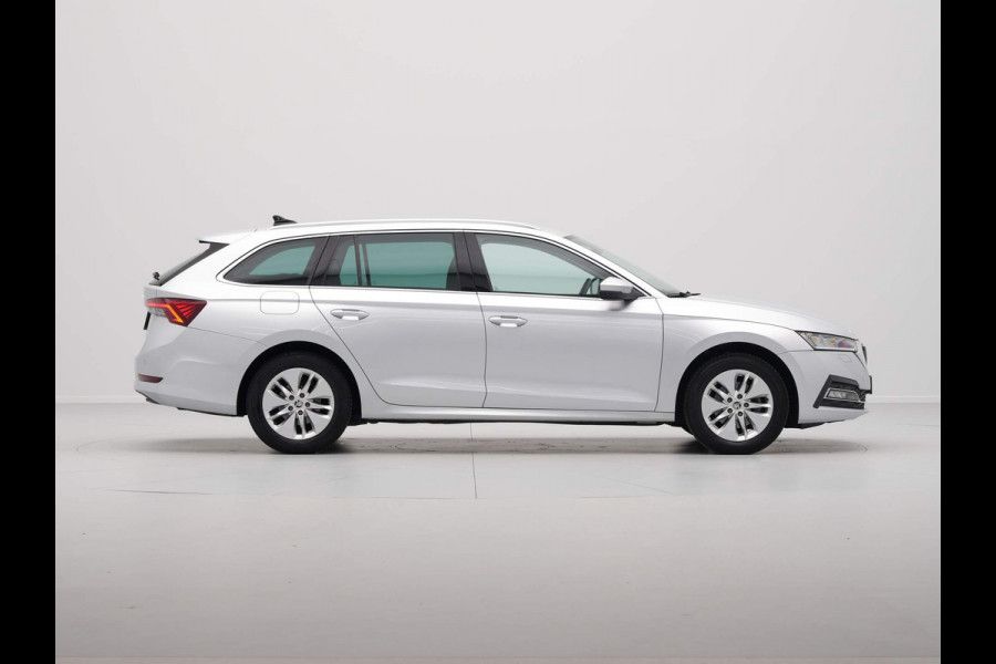 Škoda Octavia Combi 1.0 TSI 110pk Ambition Navigatie Pdc Stoelverwarming Clima