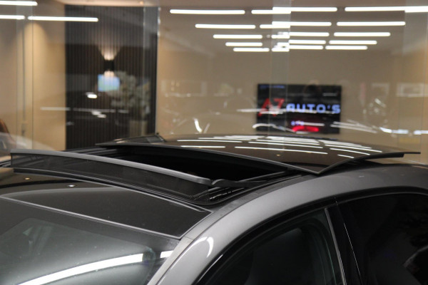 Mercedes-Benz A-Klasse 250 AMG Edition 1 /PANO/360CAM/BLINDS/STOELV/BOMVOL