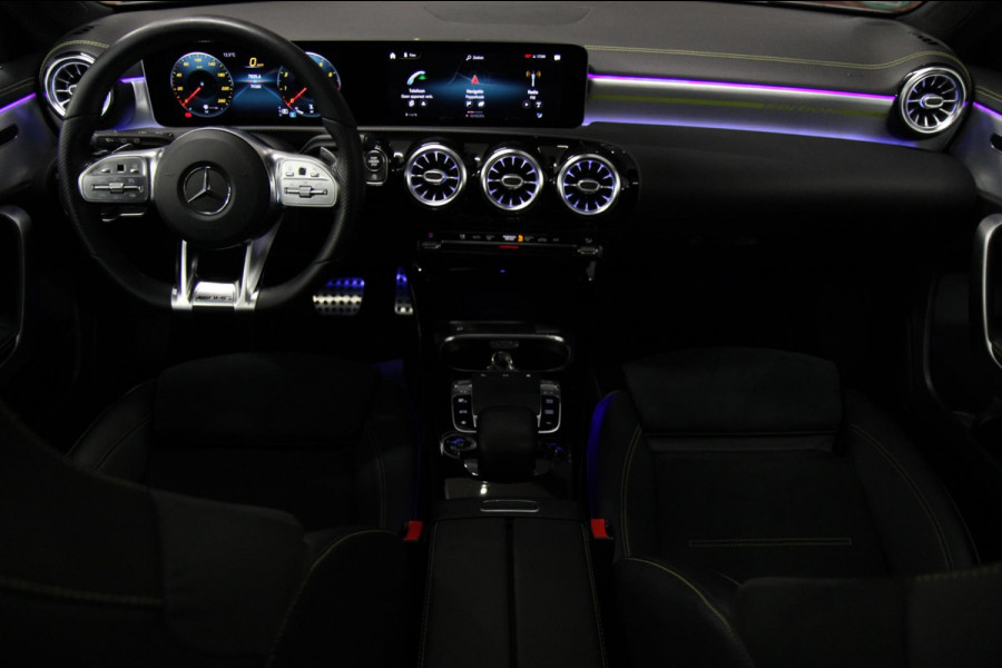 Mercedes-Benz A-Klasse 250 AMG Edition 1 /PANO/360CAM/BLINDS/STOELV/BOMVOL