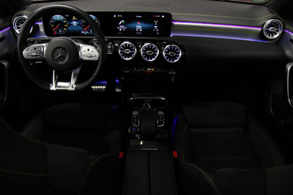Mercedes-Benz A-Klasse 250 AMG Edition 1 /PANO/360CAM/BLINDS/STOELV/BOMVOL