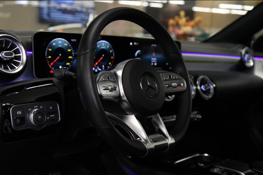Mercedes-Benz A-Klasse 250 AMG Edition 1 /PANO/360CAM/BLINDS/STOELV/BOMVOL