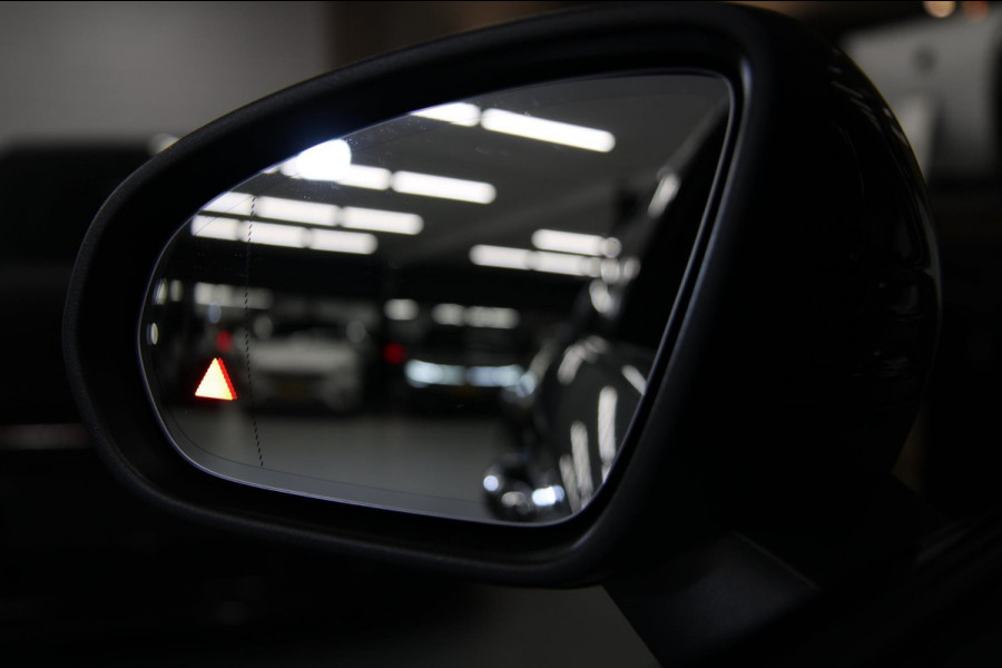 Mercedes-Benz A-Klasse 250 AMG Edition 1 /PANO/360CAM/BLINDS/STOELV/BOMVOL