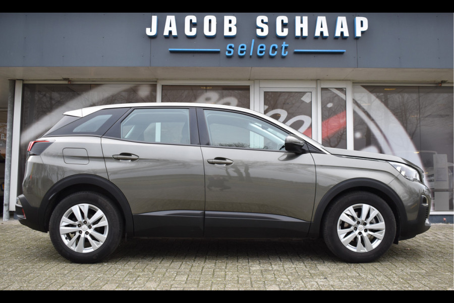 Peugeot 3008 1.2 PureTech Blue Lease Executive / 17" LM / Navigatie / Trekhaak / Climatic / Apple Carplay