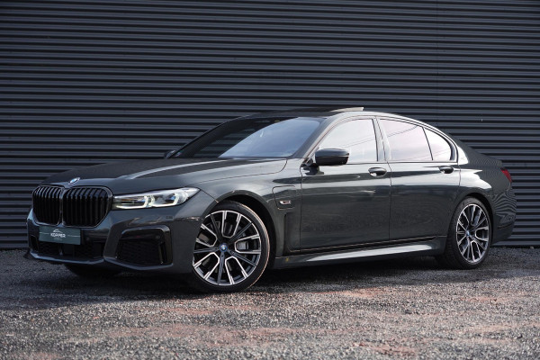 BMW 7 Serie 745e High Executive / Laser / Schuifdak / M-Sport / NL Auto / Dravitgrau