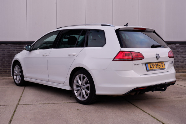 Volkswagen GOLF Variant 1.4 TSI Connected Series R-Line | Trekhaak | Navi | Camera | PDC | Carplay | Cruise