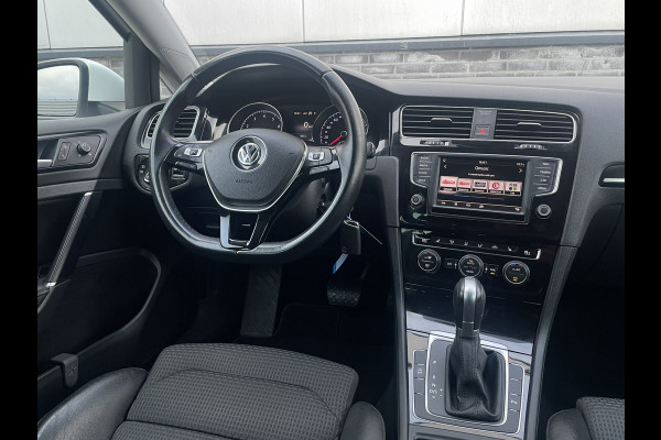 Volkswagen GOLF Variant 1.4 TSI Connected Series R-Line | Trekhaak | Navi | Camera | PDC | Carplay | Cruise