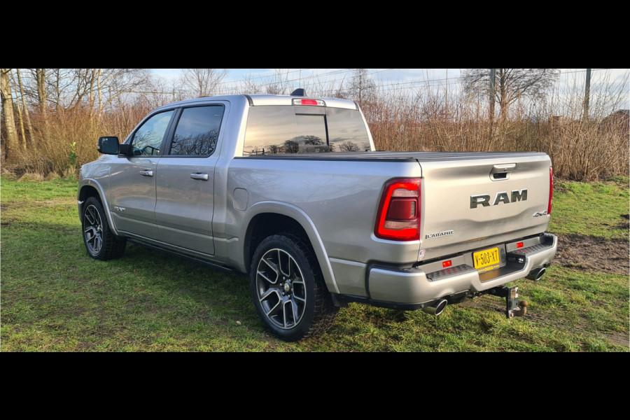 Dodge Ram 1500 5.7 V8 4x4 Crew Cab 5'7 Laramie | Pano | 360cam Volle Auto