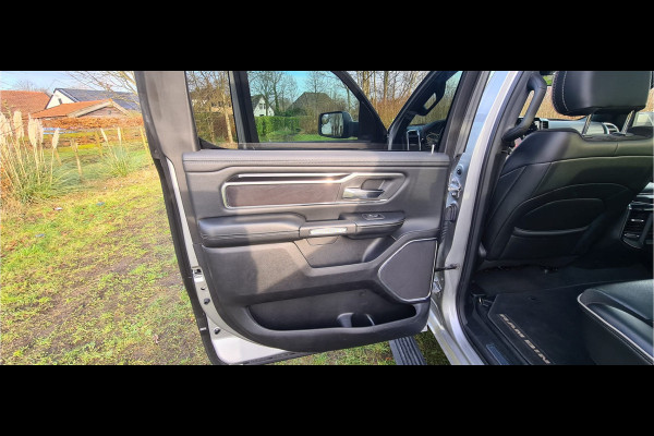 Dodge Ram 1500 5.7 V8 4x4 Crew Cab 5'7 Laramie | Pano | 360cam Volle Auto