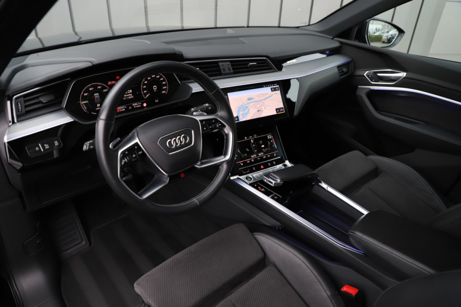 Audi e-tron 50 quattro S edition 313PK | Luchtvering | Pano | Keyles-go | Sfeerverlichting | ACC | Memory | 2020.