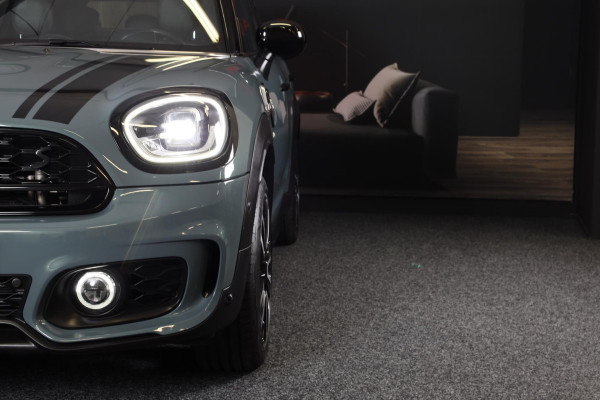 MINI Countryman 2.0 Cooper S E ALL4 MINI Yours / Acc / Head Up / Leder / Ecc / Open Panoramadak / Camera / Led / Pdc / 18 Inc