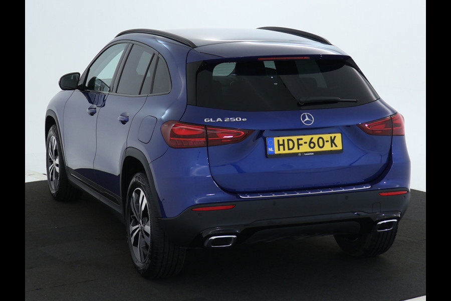 Mercedes-Benz GLA 250 e Face Lift Plug-In Hybride | Progressive Line Advanced | Night Pakket | Rijassistentiepakket | Distronic | 360°-Camera | 11 kW Laden | Inclusief 24 maanden MB Certified garantie voor Europa.