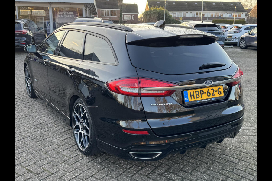 Ford Mondeo 2.0 IVCT HEV ST-Line 187pk | Adaptieve Cruise | BLIS | 19 inch Licht metaal | Full LED | Half leder/Alcantara | Elek. Achterklep