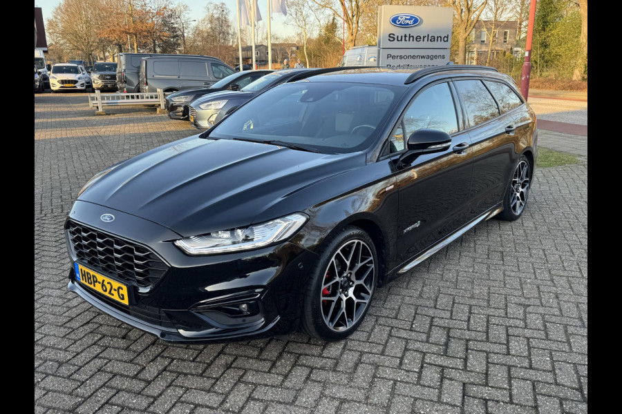 Ford Mondeo 2.0 IVCT HEV ST-Line 187pk | Adaptieve Cruise | BLIS | 19 inch Licht metaal | Full LED | Half leder/Alcantara | Elek. Achterklep